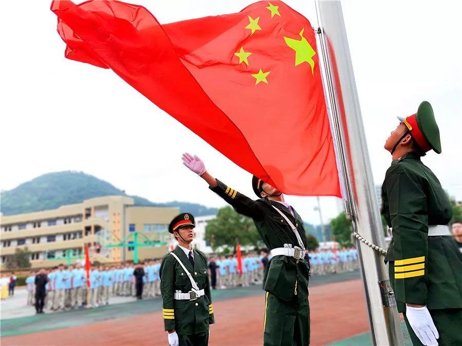 平陆运河首座保通桥实现通车试运行